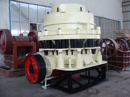 Máy nghiền hình nón tổng hợp PYB 1750 185Kw Kích thước cho ăn 215mm để xây dựng đường