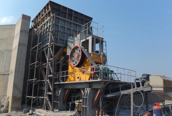 Máy nghiền đá sông Diesel mới Động cơ AC Máy nghiền đá Granite Khai thác vàng