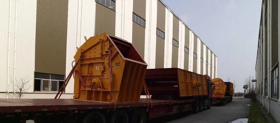 Máy nghiền tác động đá vôi 100-200 TPH PF1214 1010 1315 Máy nghiền bê tông nhỏ gọn