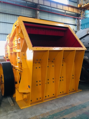 Máy nghiền va đập di động PF1320 315Kw Máy ​​chế biến đá