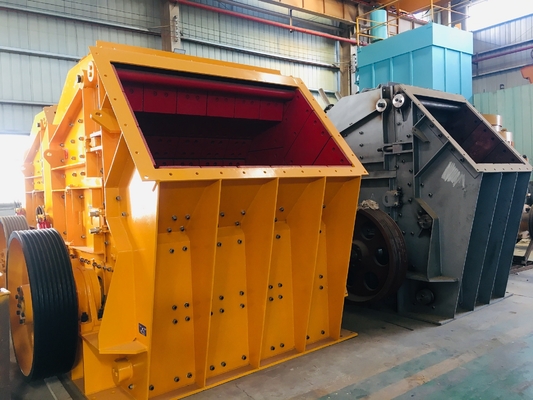 Máy nghiền va đập di động PF1320 315Kw Máy ​​chế biến đá