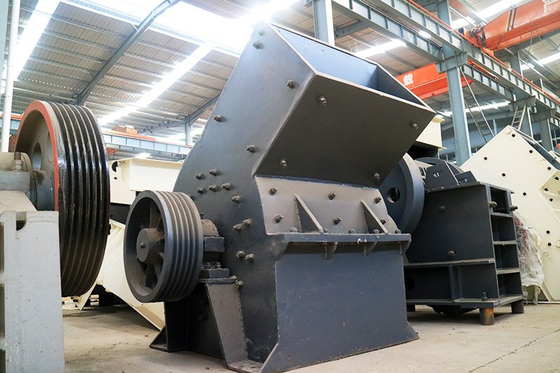 Máy nghiền búa diesel di động nhỏ Máy nghiền đá muối di động Đá vôi vàng than đá